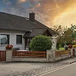 Apartment Werner Mit Terrasse